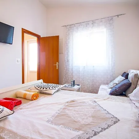 Apartment Dujo Split